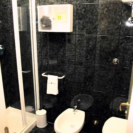 Minihouse2 * Bari