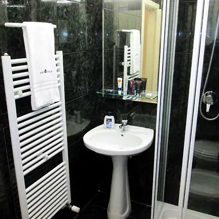 Minihouse2 *